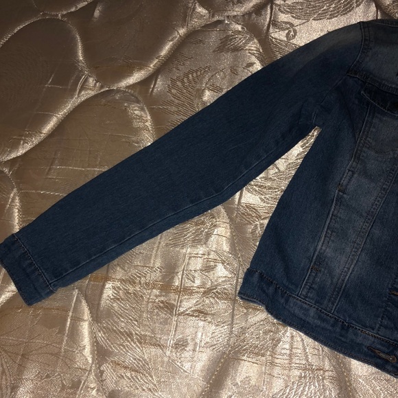 Jean jacket - Picture 2 of 3